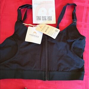 MomCozy Black Front-Zip Supportive Nursing Sports Bra